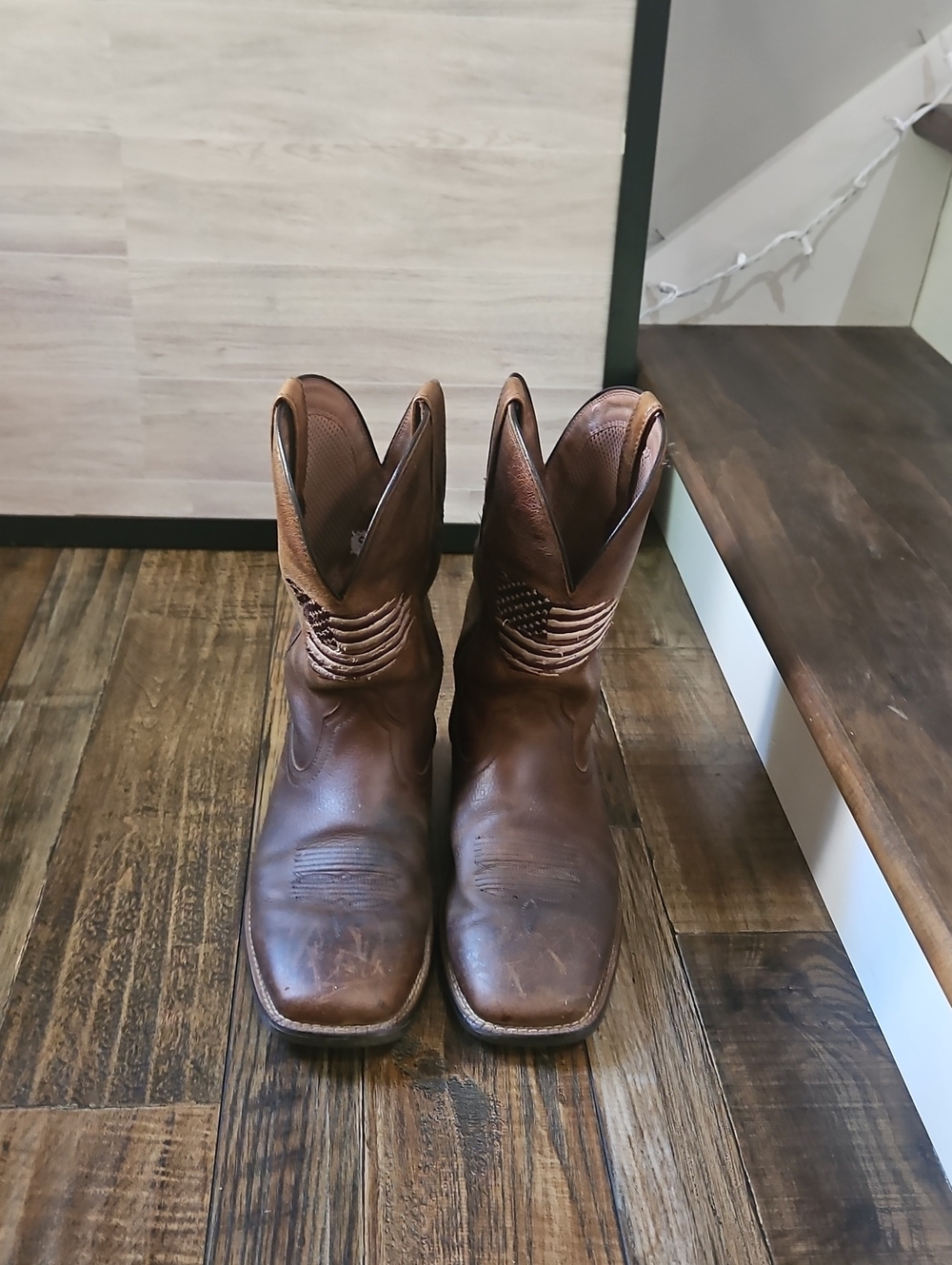 Ariat Circuit Patriot Distressed Men's Brown Leather Western Cowboy Boots